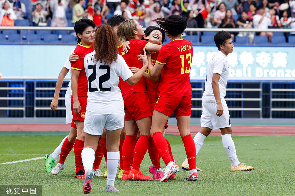 中国女足7-0乌兹别克斯坦摘铜，本月还将参加奥运预选赛-第2张图片-太平洋在线下载