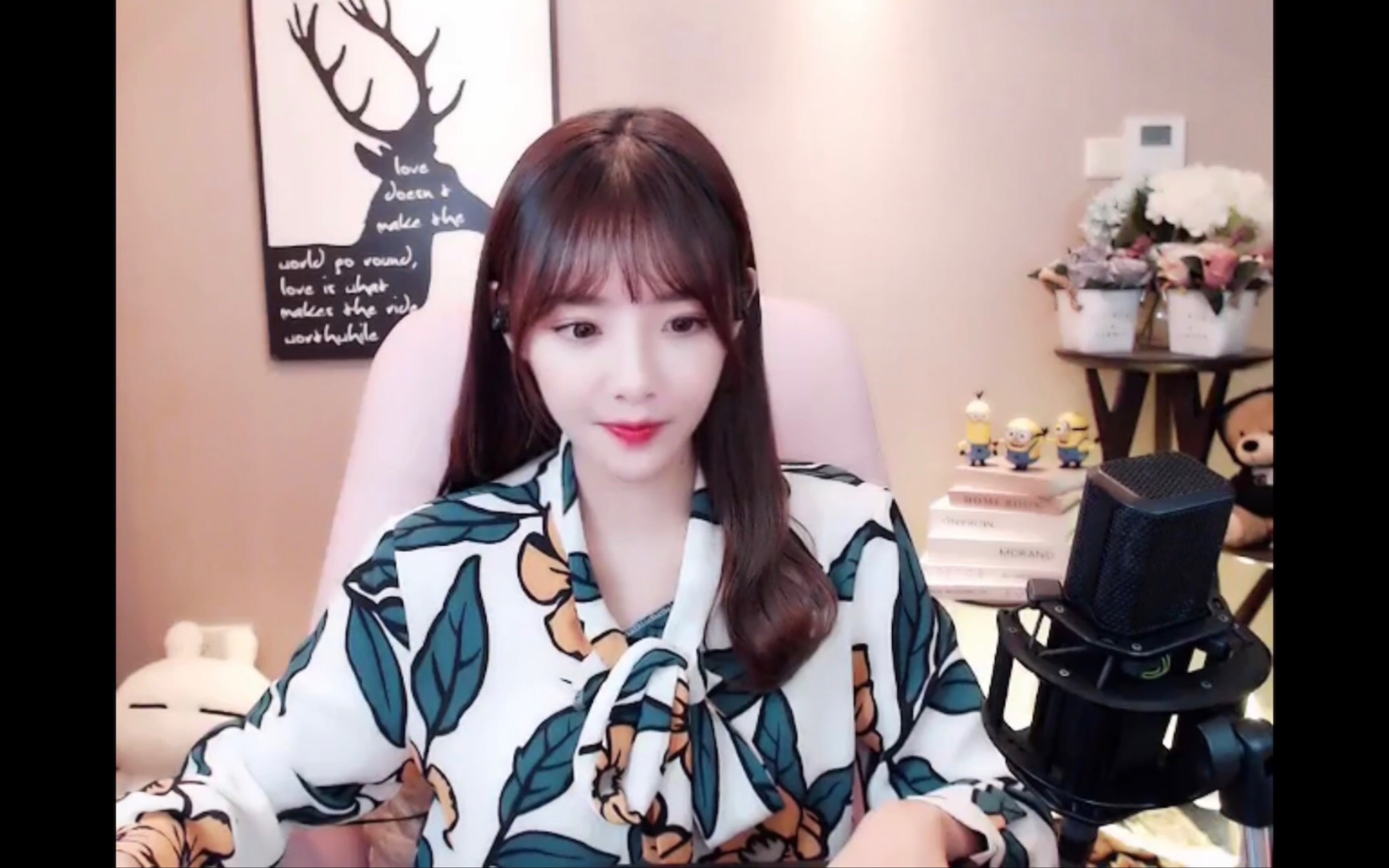 兔牙视频苹果版版(兔牙直播app下载安装苹果)