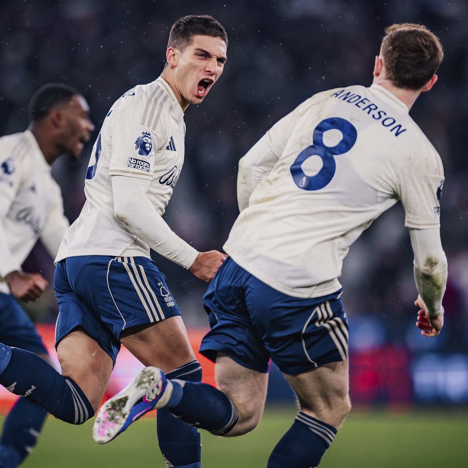 英超吧直播手机版(英超直播吧在线直播)-第2张图片-QuickQ官网